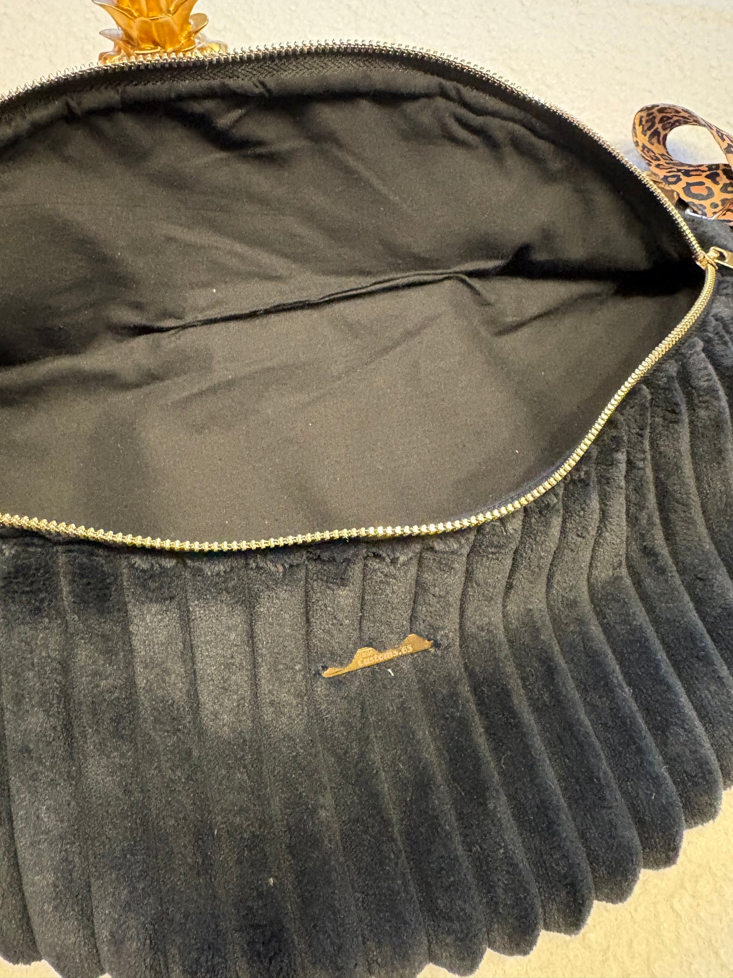 Sac banane XXL velour côtelé (trés large côte) noir sangle léaopard