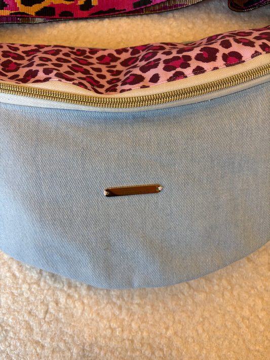 Sac banane XXL jean clair capot léopard rose sangle léopard rose