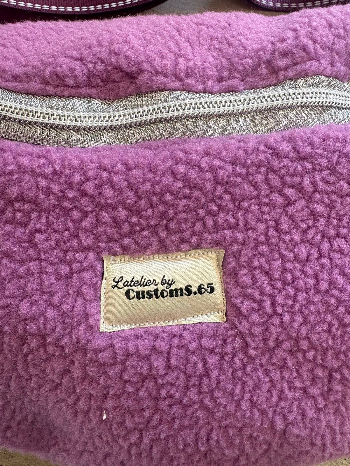 Sac banane XXL violet en moumoute