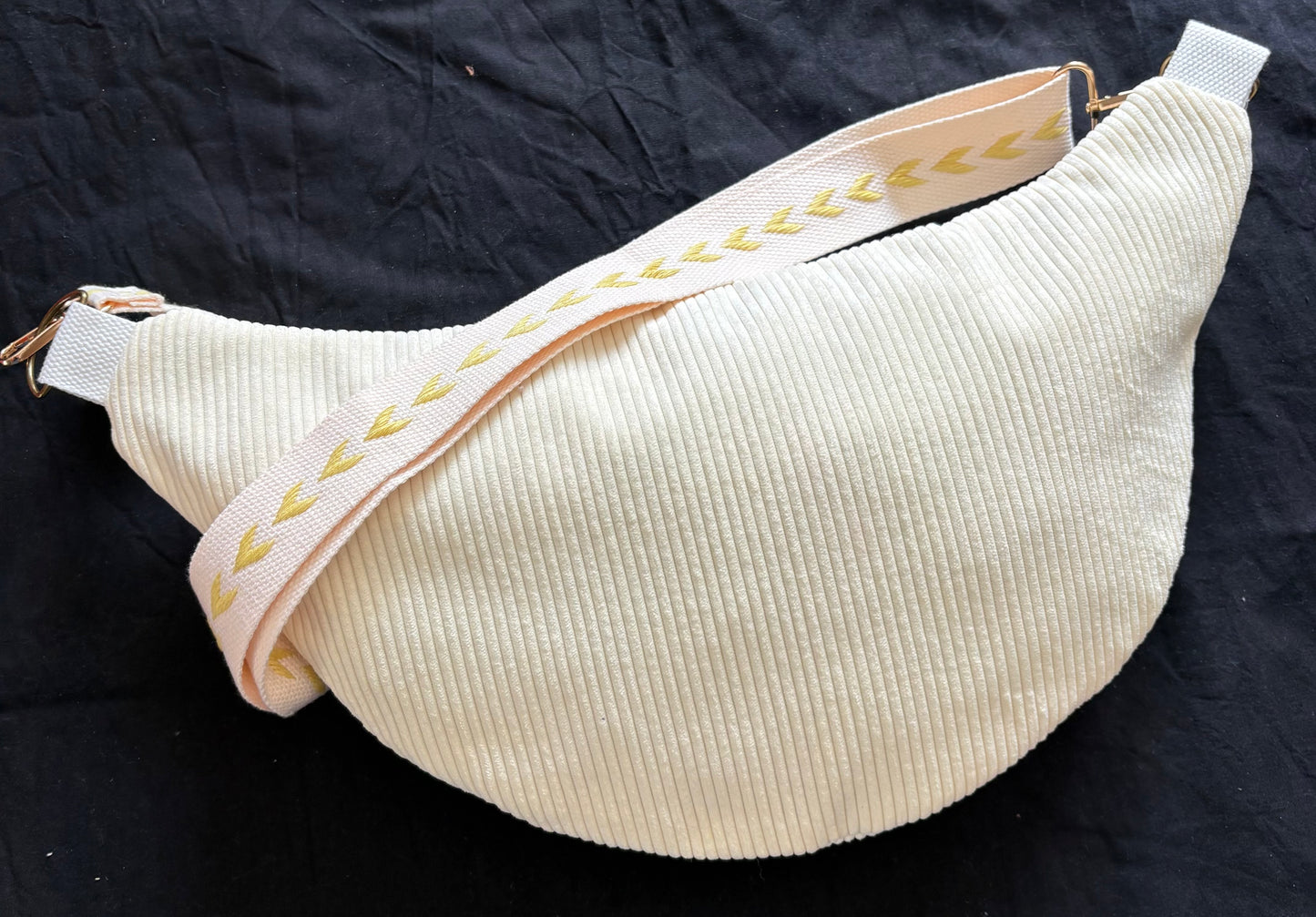 Sac banane XXL jaune trés clair