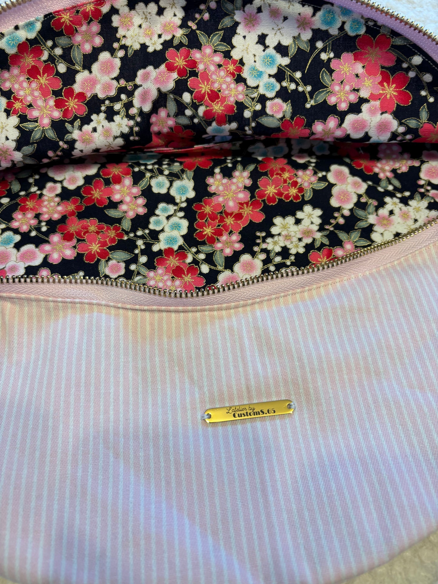 Sac banane XXL coton rayé blanc et rose sangle unie rose