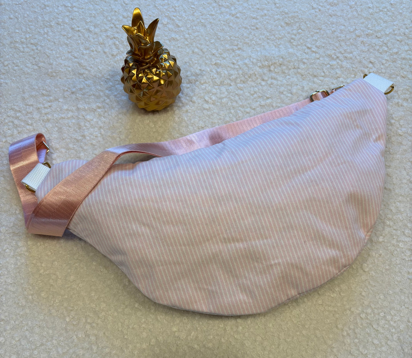 Sac banane XXL coton rayé blanc et rose sangle unie rose