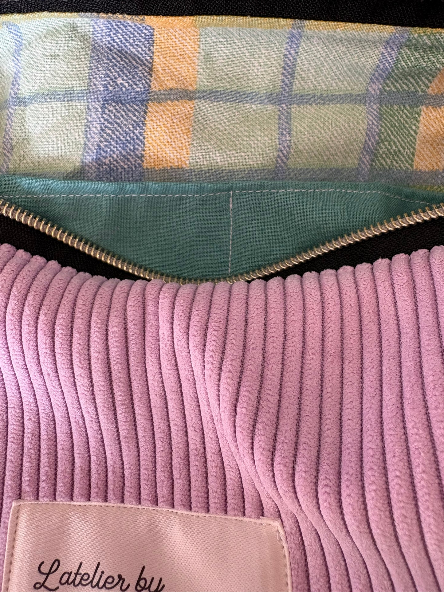 Sac demi-lune velour côtelé rose sangle léopard rose