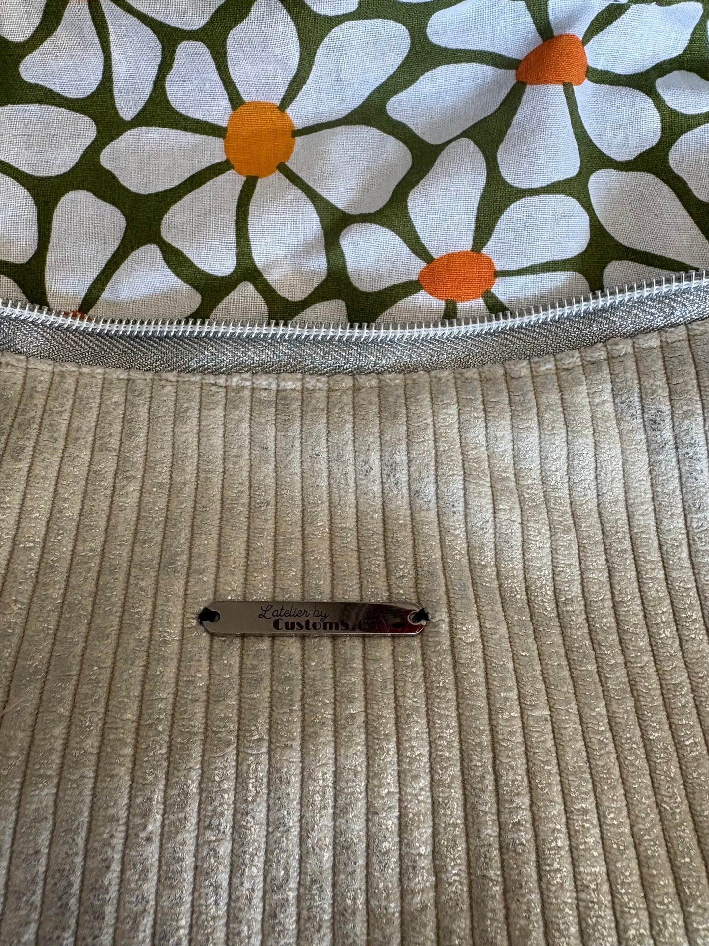 Sac banane fine côte argenté sangle léopard argentée