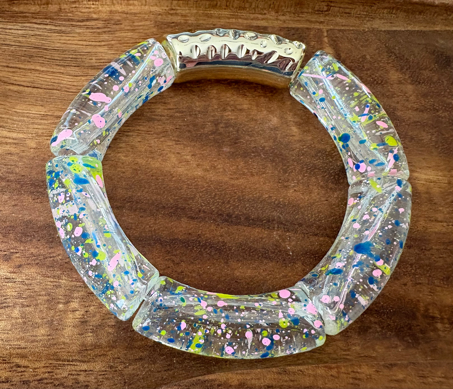 Bracelet tubulaire transparent tâcheté vert