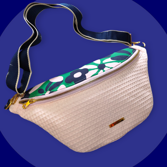 Sac banane nid d'abeilles rose clair capot motif fleuri vert bleu