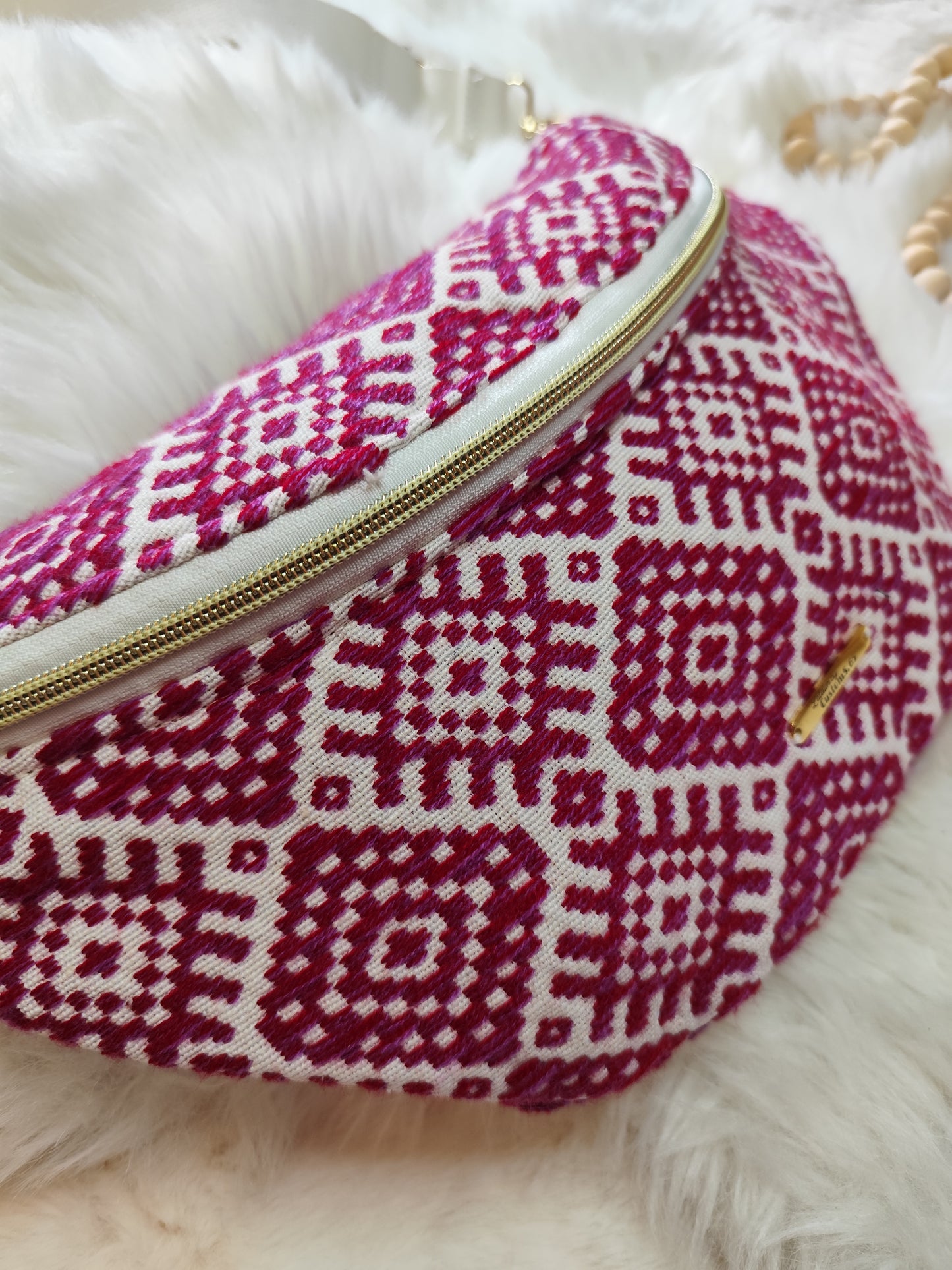 Sac banane jacquard aztèque framboise