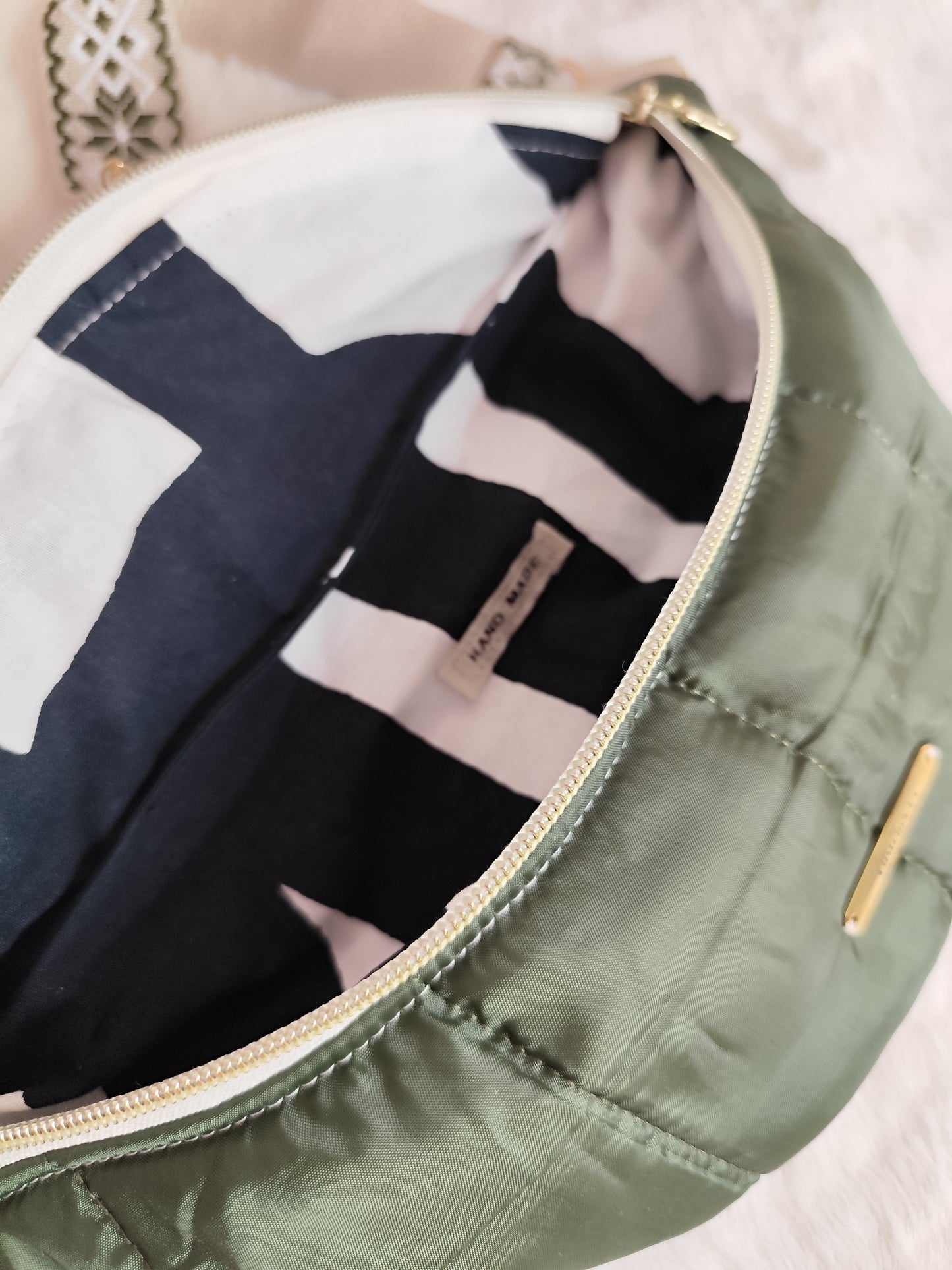 Sac banane S doudoune matelassée kaki