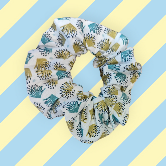 Chouchou tendance blanc bleu moutarde