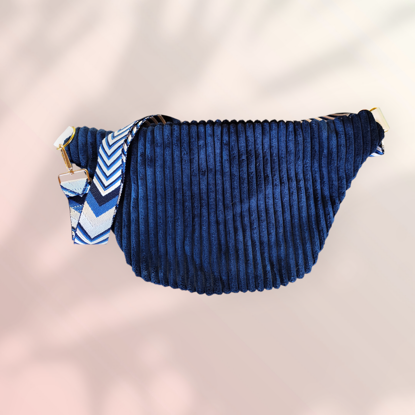 Sac banane velour grosse côte bleu marine