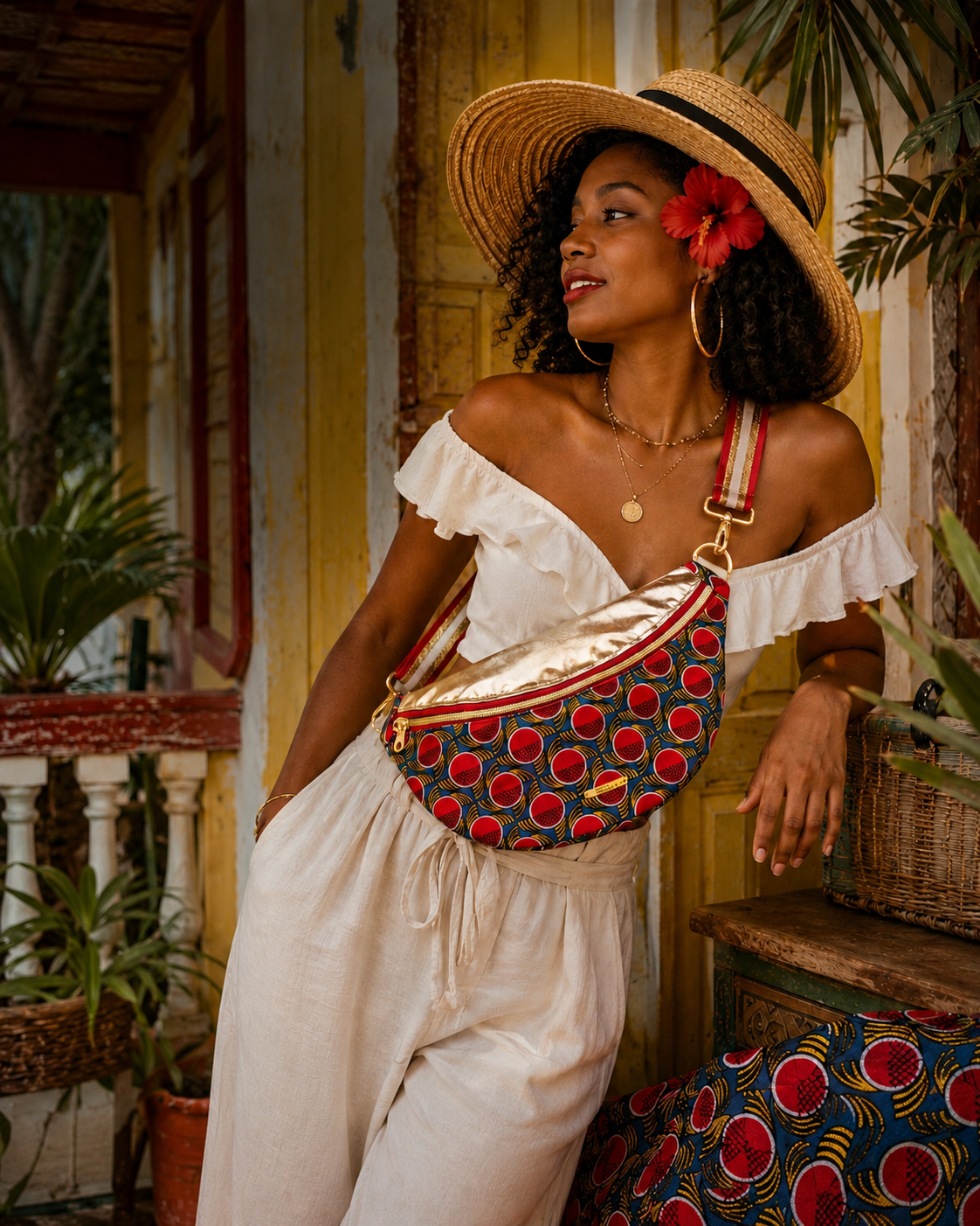 Sac banane wax rouge pailleté, capot cuir vegan or