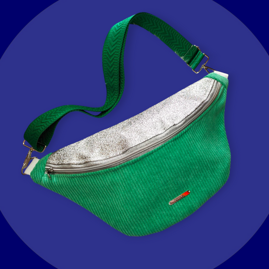 Sac banane velour côtelé vert brésil capot cuir vegan argent