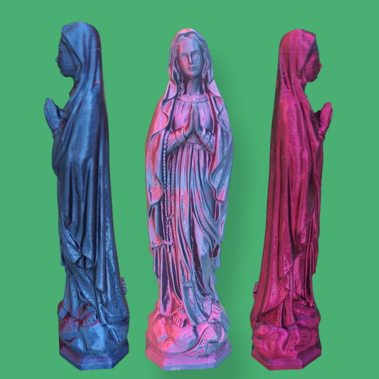 Statue pop vierge Marie nuance mystique bleu rose