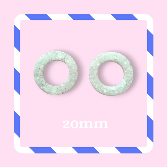 Charms cercle paillettes blanc