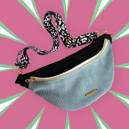 Sac banane S velour côtelé bleu clair capot noir