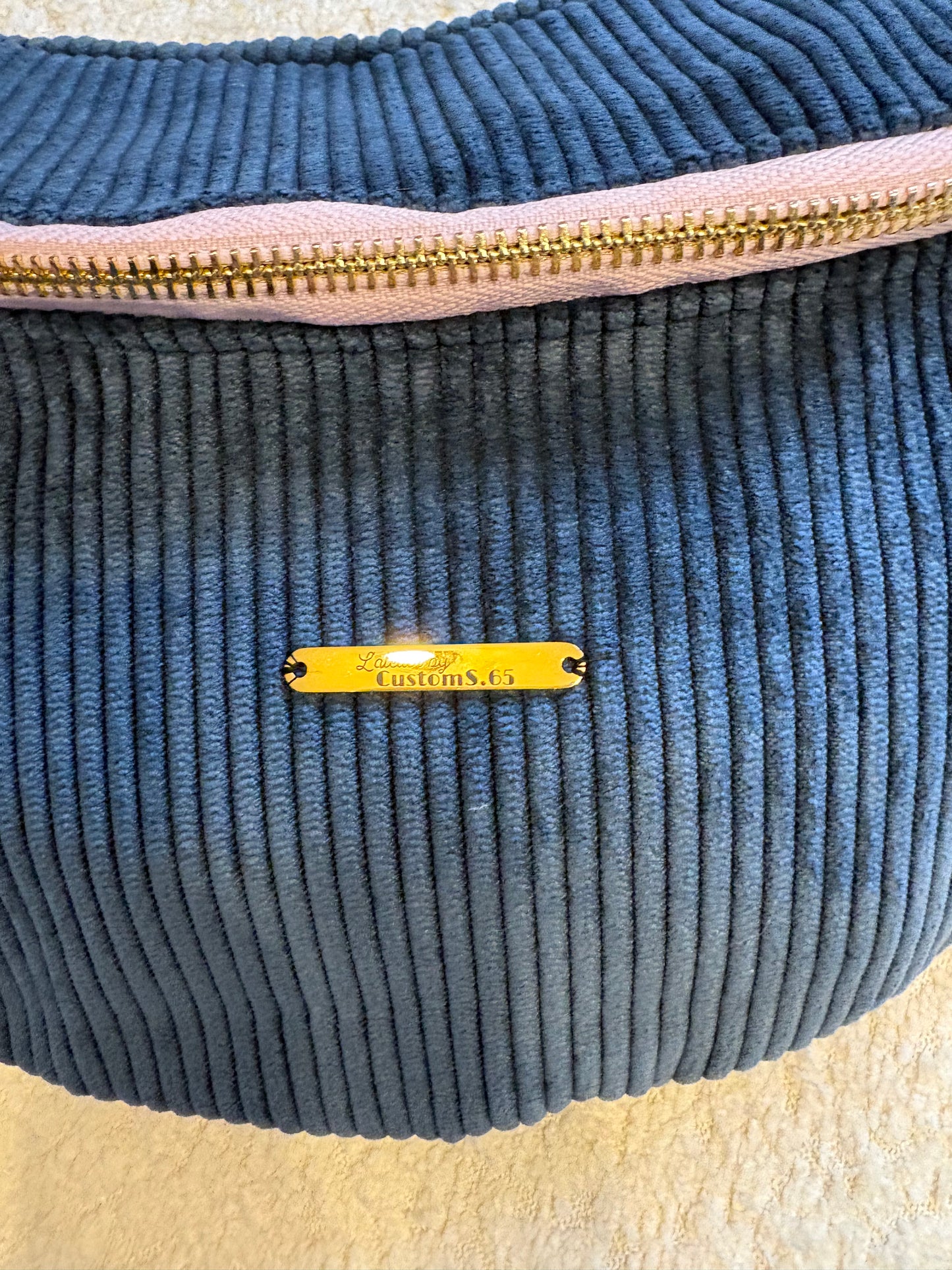 Sac banane XXL fine côte bleu sangle bleu/rose