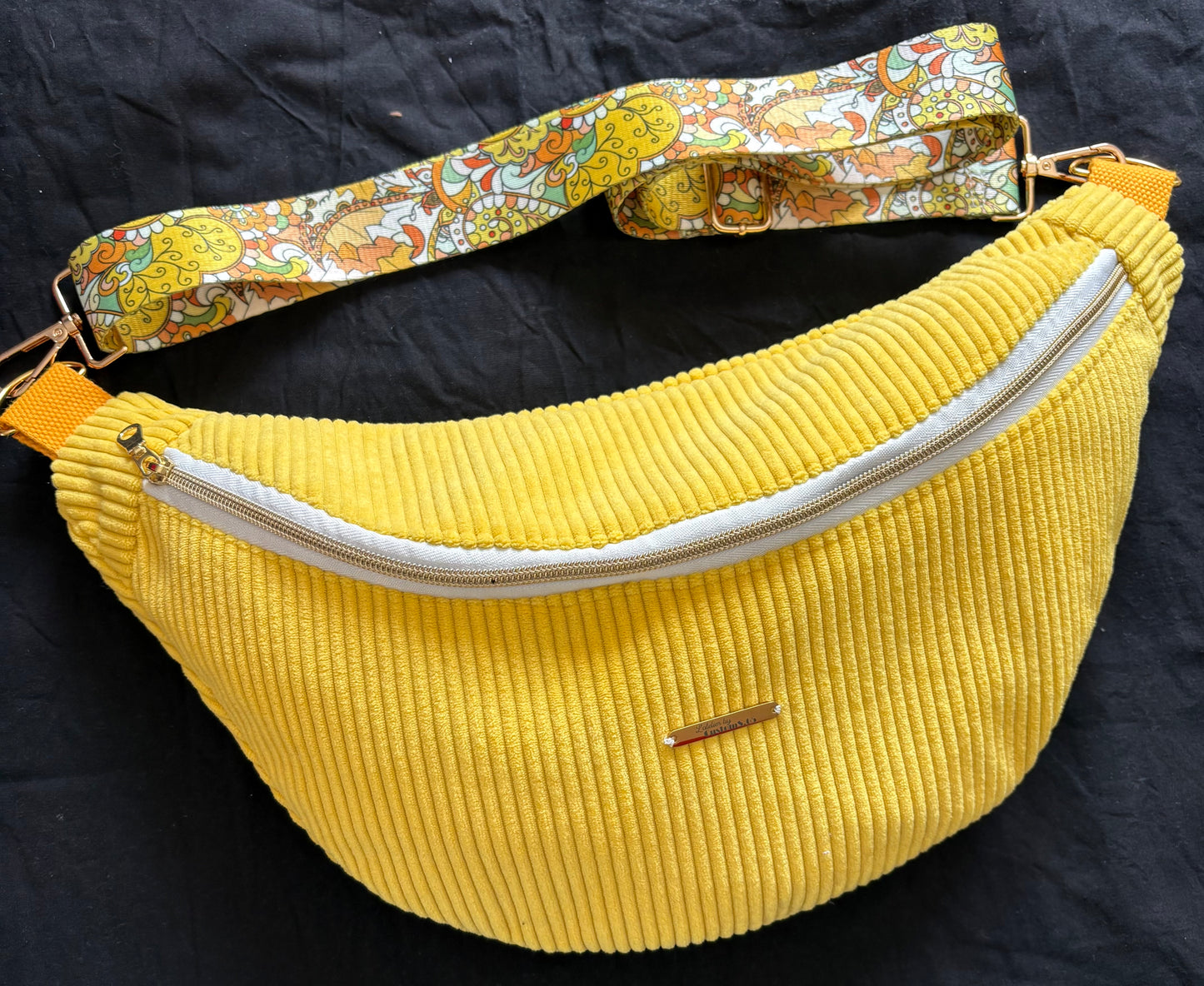 Sac banane XXL jaune pétard