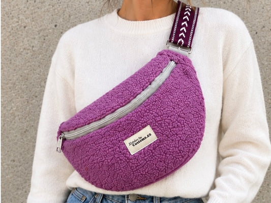 Sac banane XXL violet en moumoute