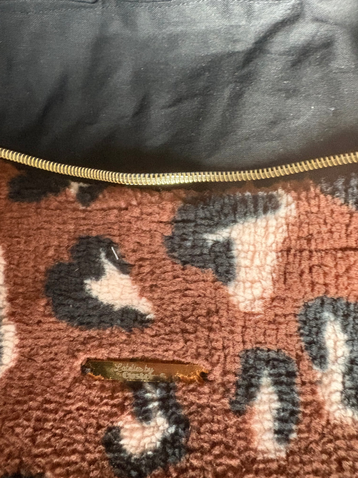Sac banane XXL léopard en moumoute