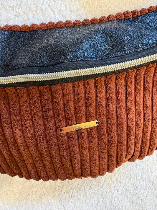 Sac banane fine côte brique capot noir pailleté sangle marron/noire