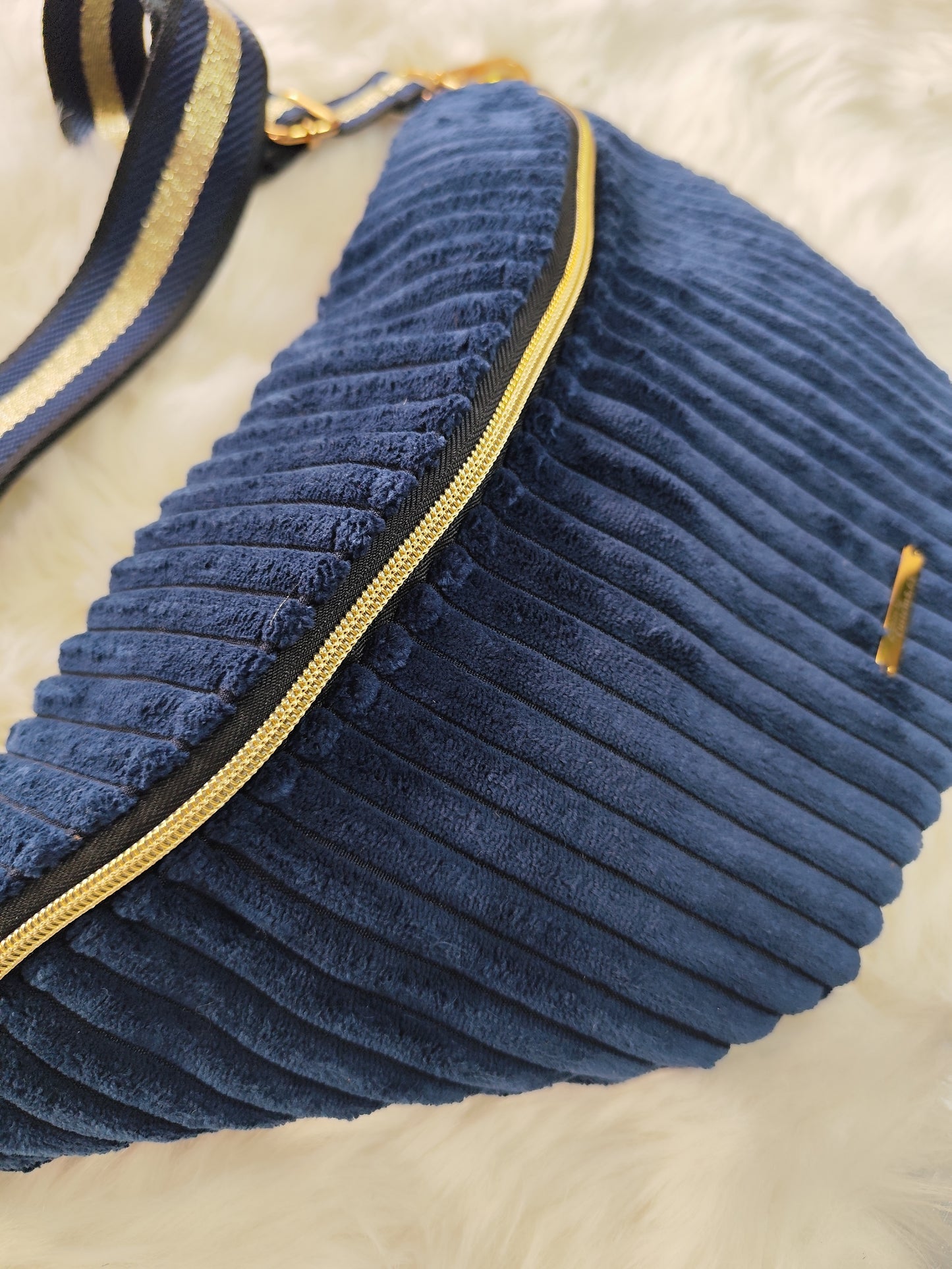 Sac banane velour grosse côte bleu marine