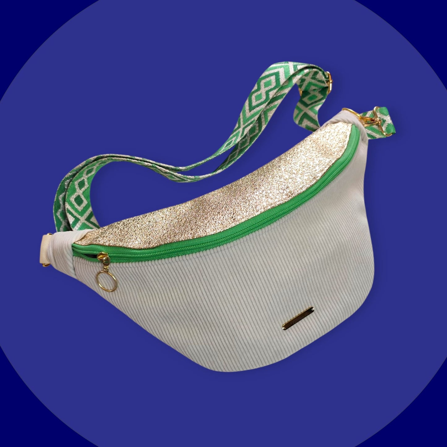 Sac banane velour côtelé crème capot cuir vegan doré détail vert