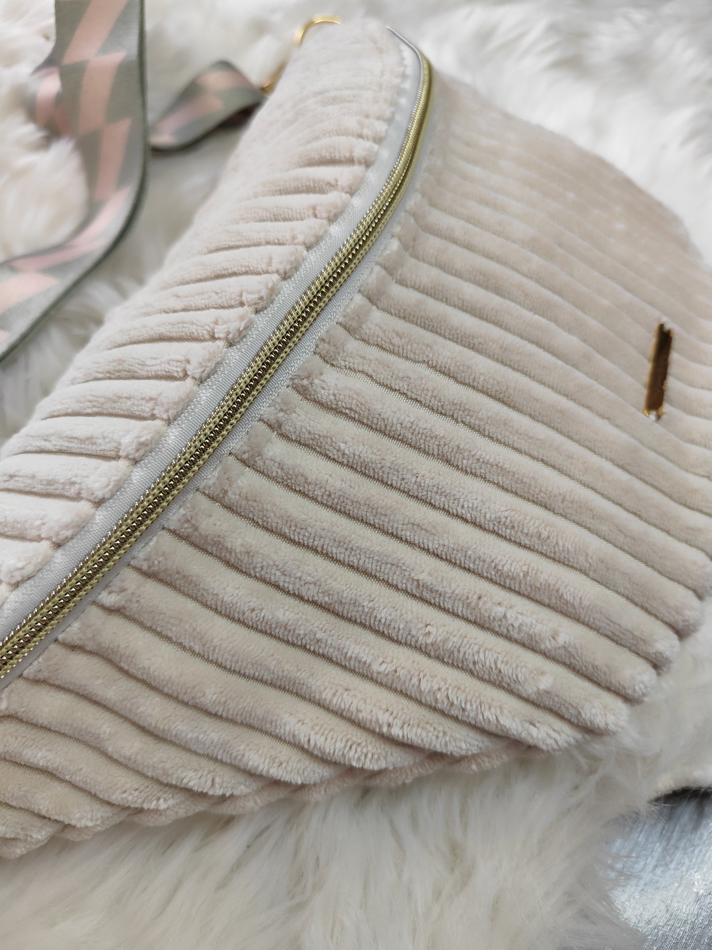 Sac banane velour grosse côte crème