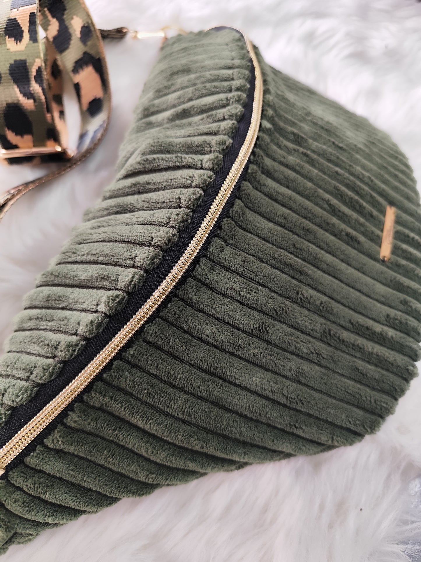 Sac banane velour grosse côte vert kaki