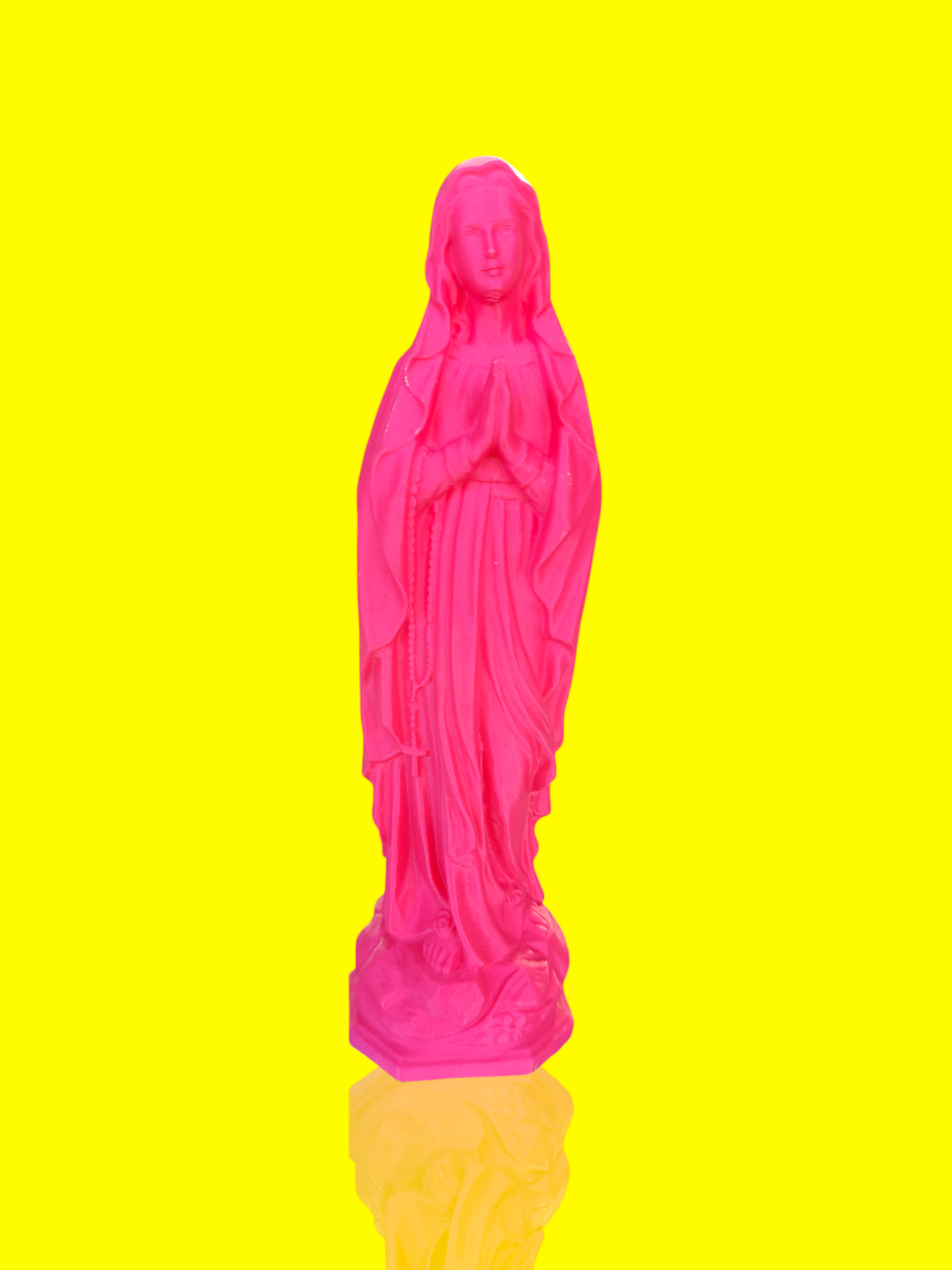 Statue pop vierge Marie rose fushia