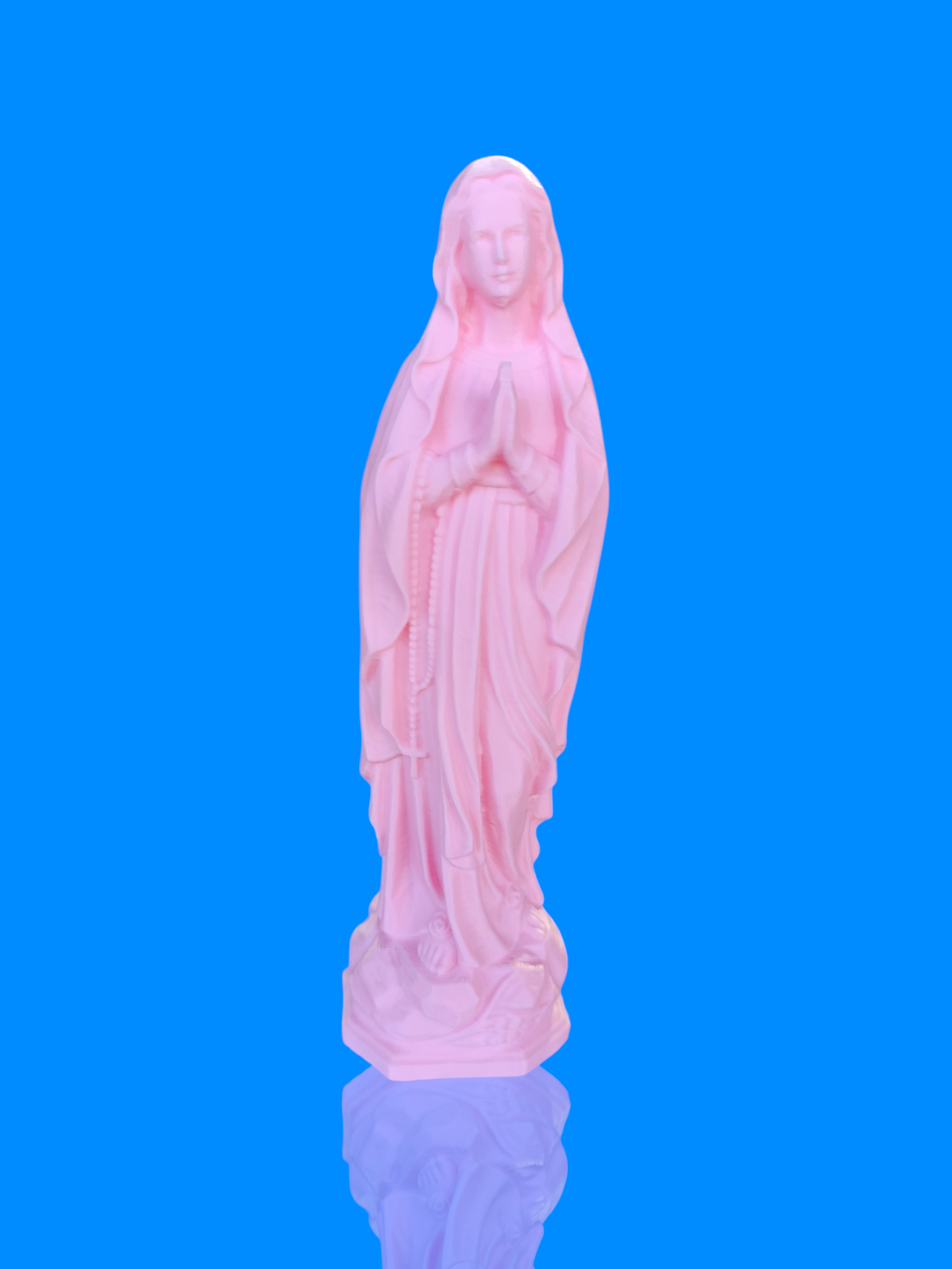 Statue pop vierge Marie rose pastel