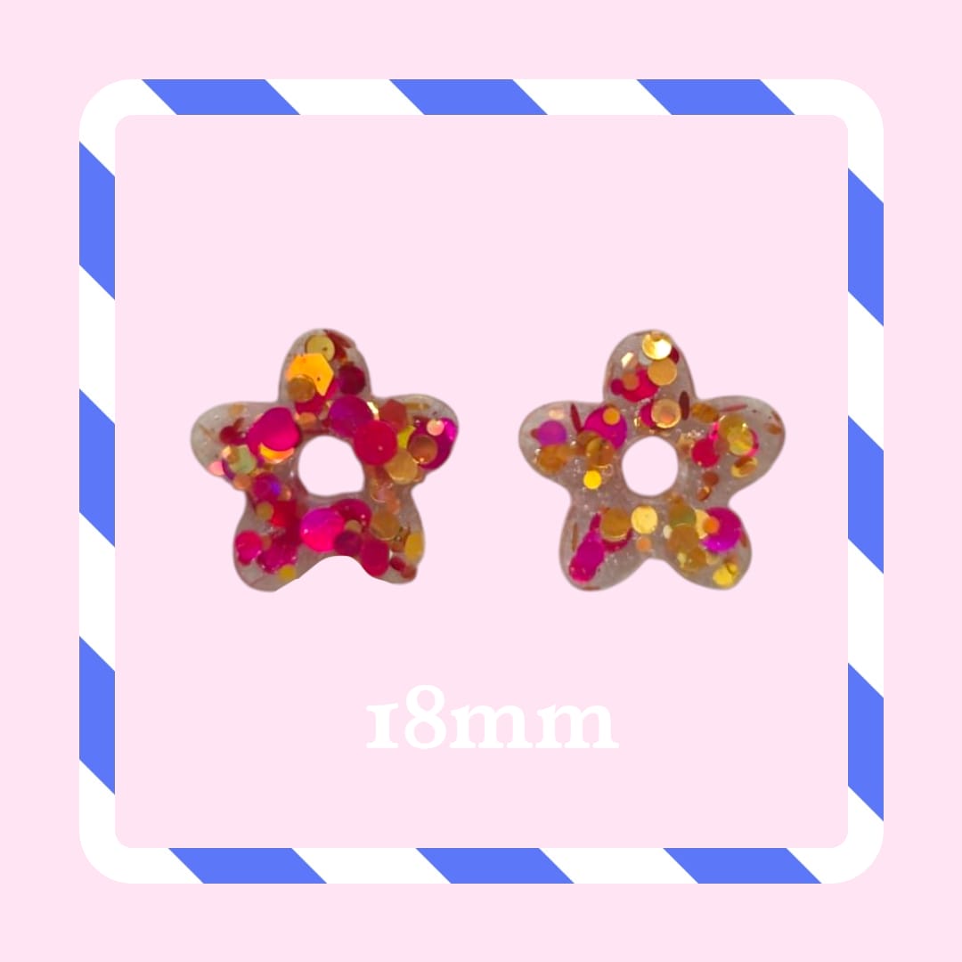 Charms petites fleurs pastilles fushia doré