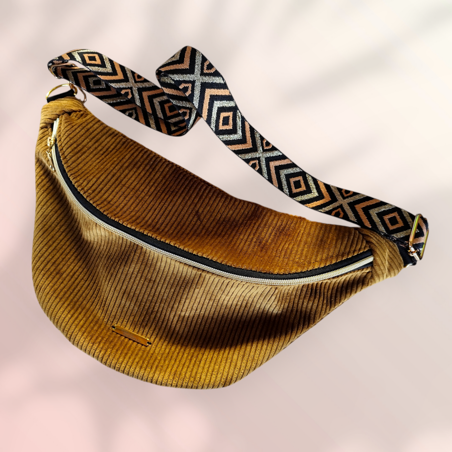 Sac banane velour côtelé ocre