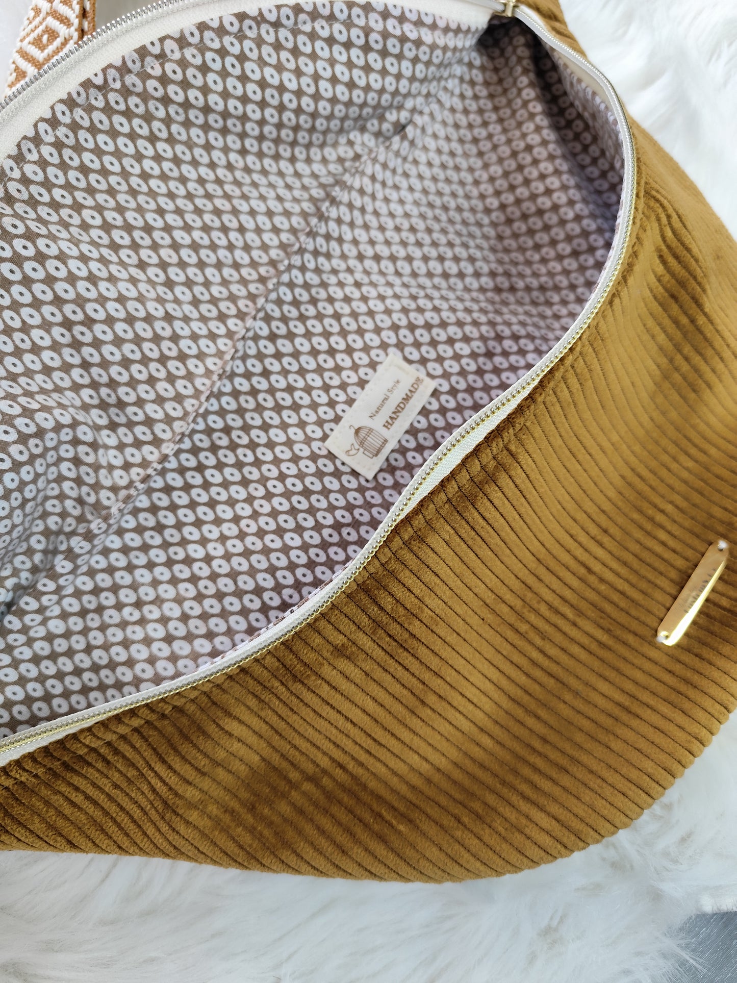 Sac banane velour côtelé ocre